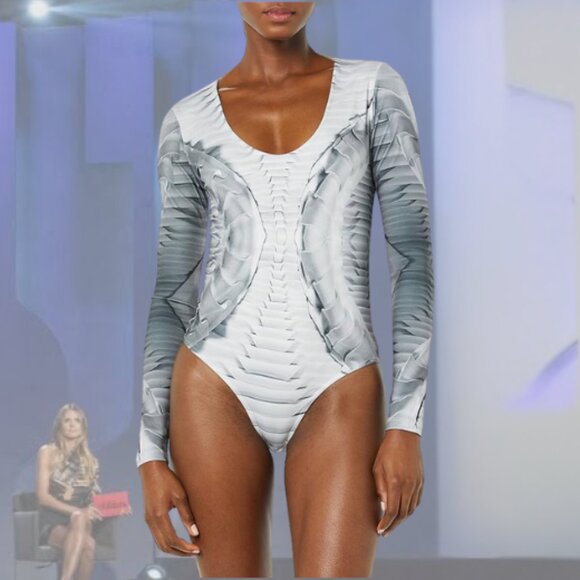 NWT - Making the Cut S3E6 Long Sleeve Printed Bodysuit - MTC3-EP6 VGN01 Grey - L - Picture 1 of 7